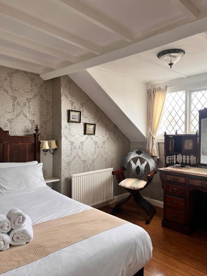 Rose Tor Hotel Ландъндо Екстериор снимка