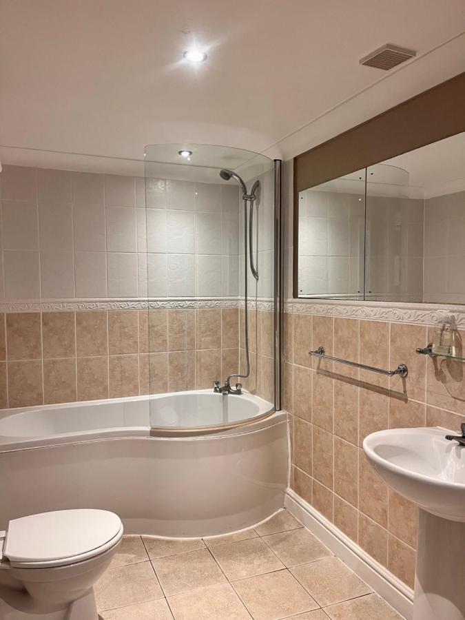 Rose Tor Hotel Ландъндо Екстериор снимка