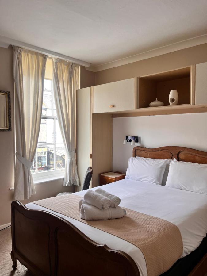 Rose Tor Hotel Ландъндо Екстериор снимка