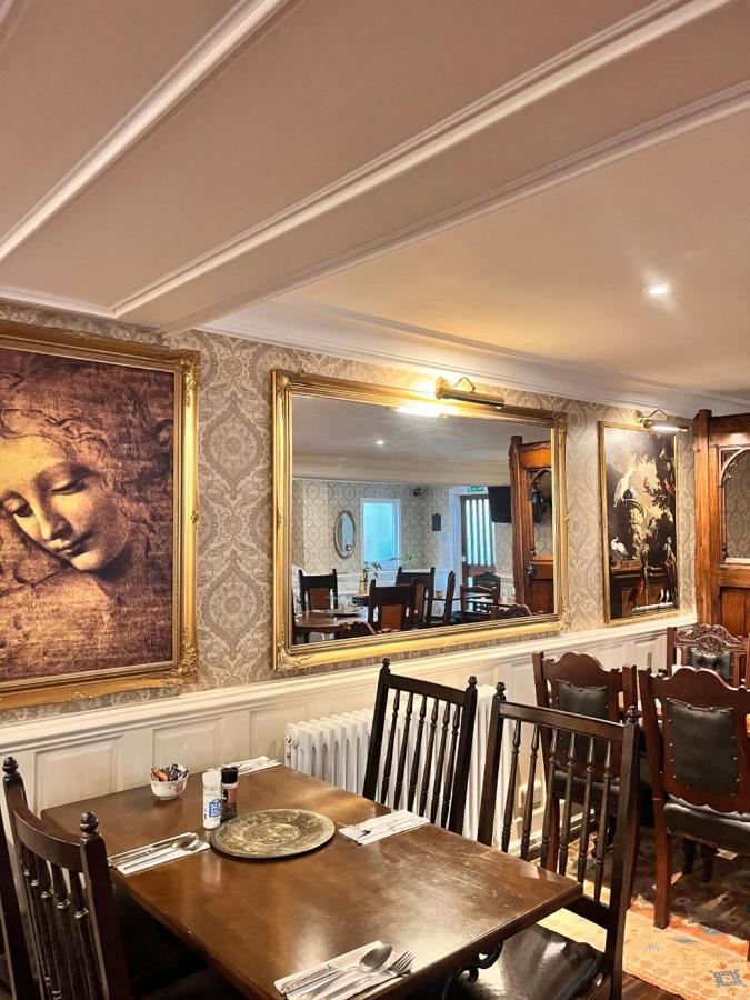 Rose Tor Hotel Ландъндо Екстериор снимка