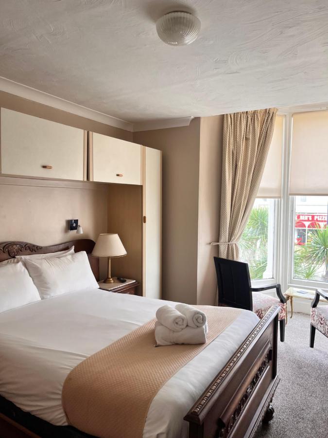 Rose Tor Hotel Ландъндо Екстериор снимка