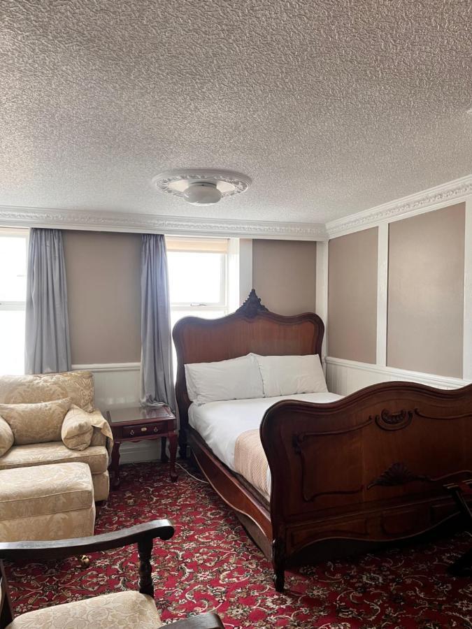 Rose Tor Hotel Ландъндо Екстериор снимка