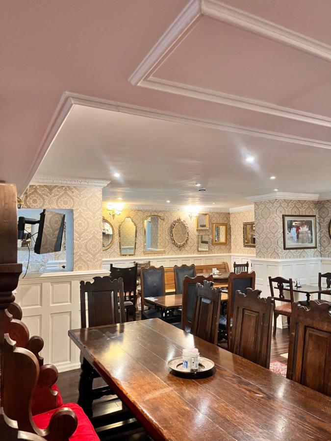 Rose Tor Hotel Ландъндо Екстериор снимка
